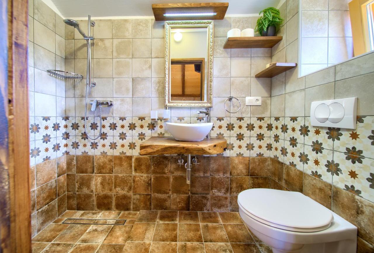 Willa Stone Mill House Vrh  Zewnętrze zdjęcie