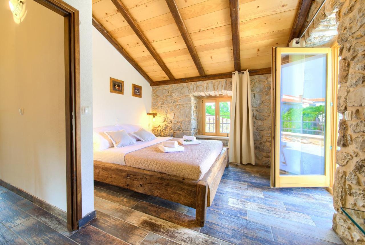 Willa Stone Mill House Vrh  Zewnętrze zdjęcie